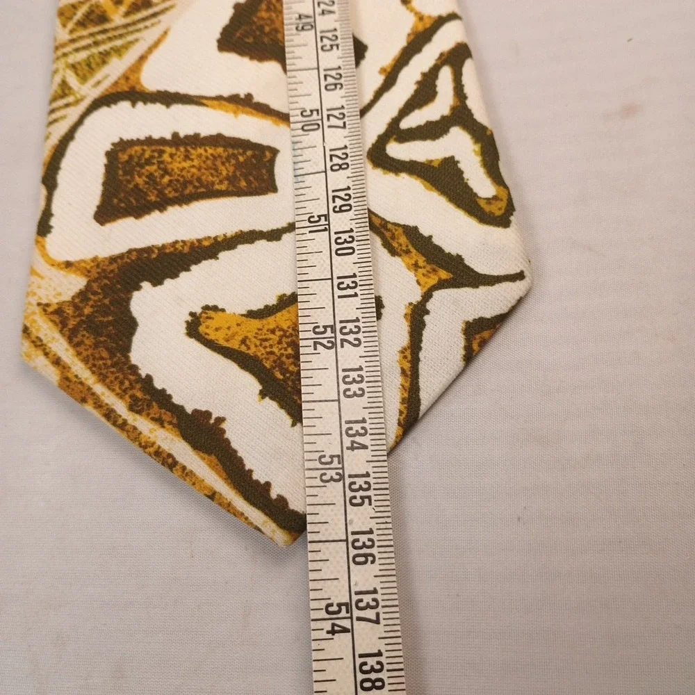 Vintage Kole Kole Hawaii Neck Tie Polyester Tropical Yellow Geometric 53.5